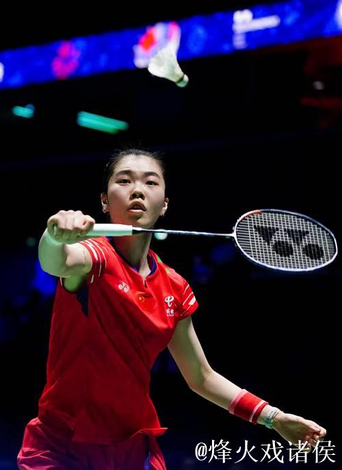高昉洁羽毛球世锦赛首胜！顺利晋级女单32强